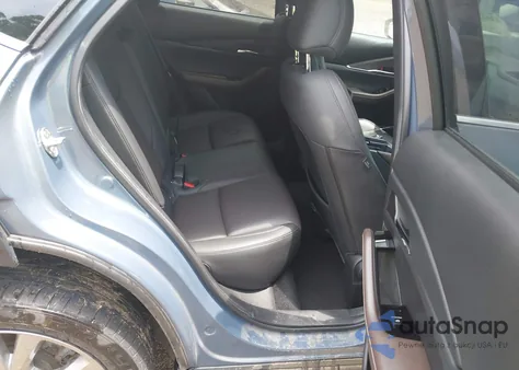 2021 Mazda Cx-30 Premium из США, поврежденный, VIN 3MVDMBDL6MM211095